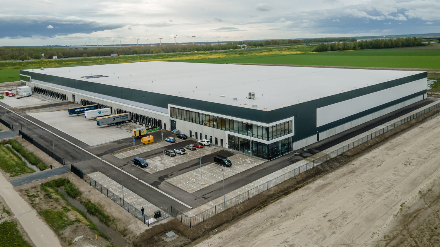 Almere Rhijnauwen 46 GARBE Industrial Real Estate Netherlands