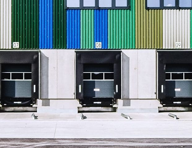 Objektansicht Logistikzentrum Rudolph Mannheim Beladetore